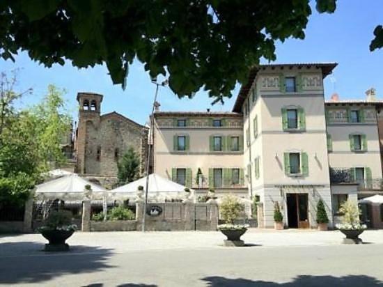 Cora Hotels Leon D'Oro CastellʼArquato Eksteriør bilde