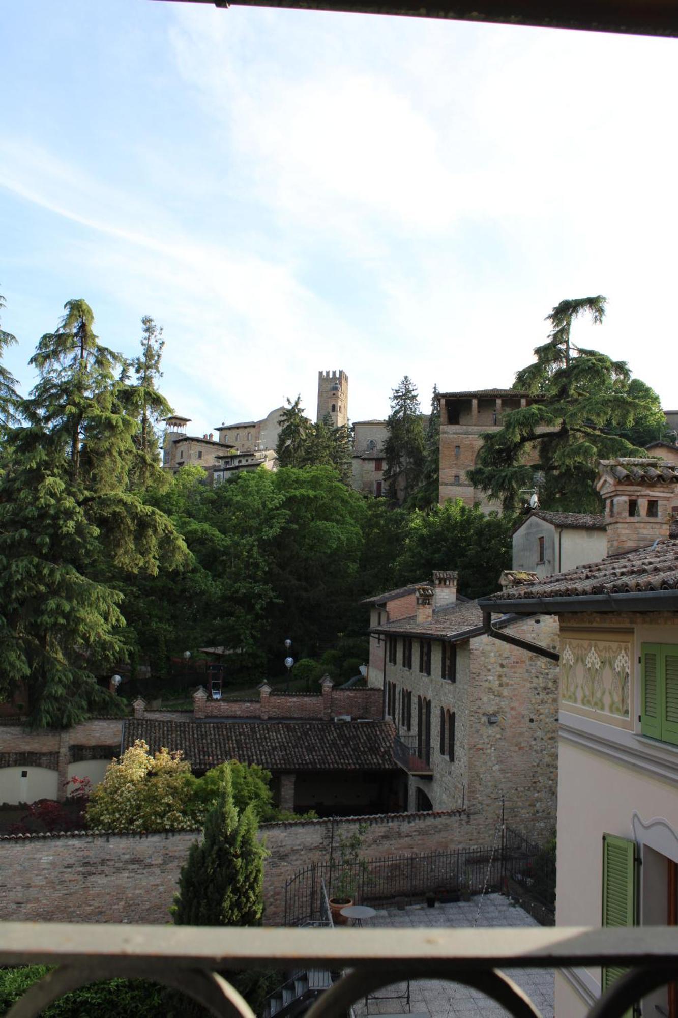 Cora Hotels Leon D'Oro CastellʼArquato Eksteriør bilde